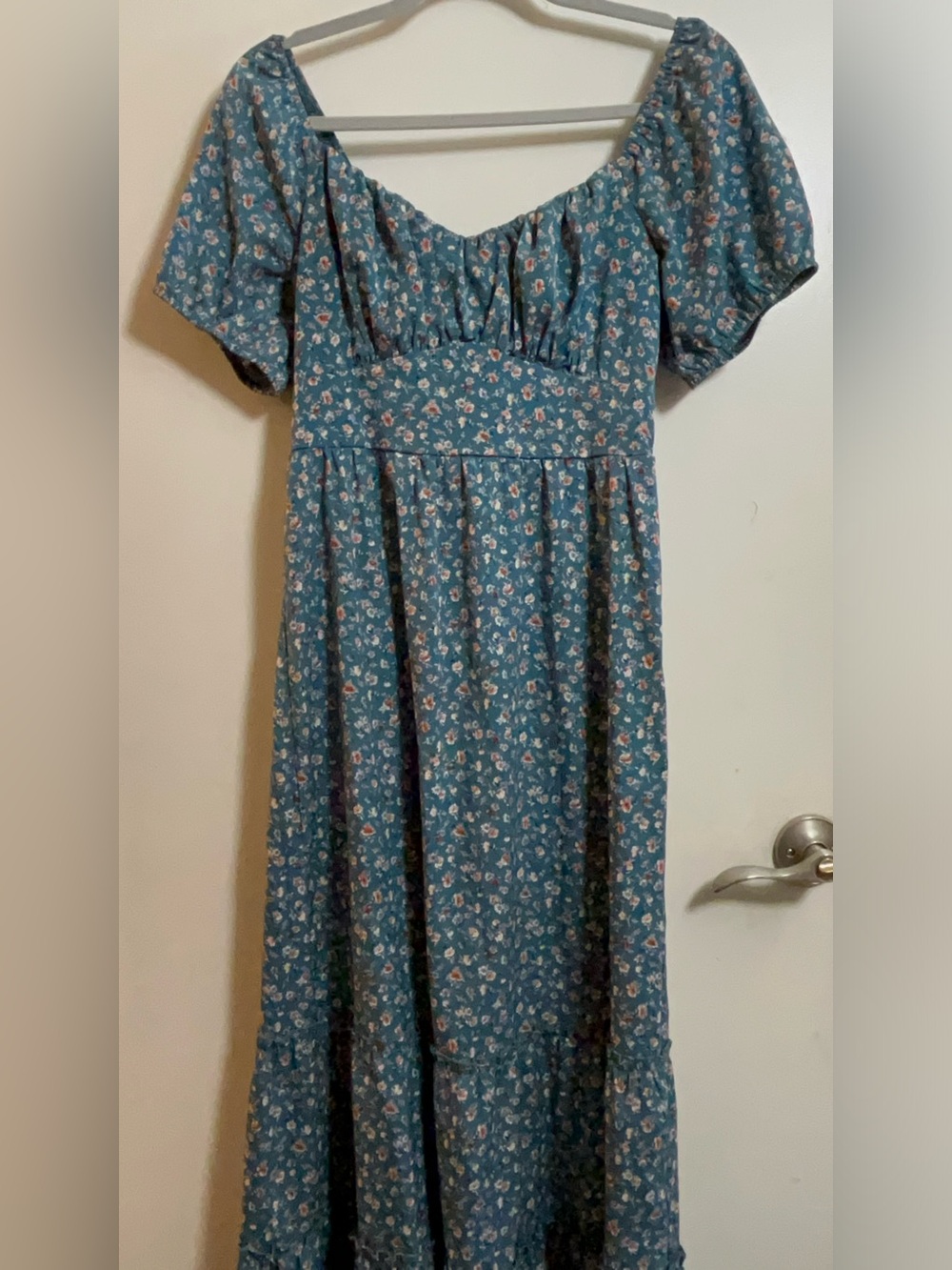 Women’s Teal Floral Dress with Puff Sleeves